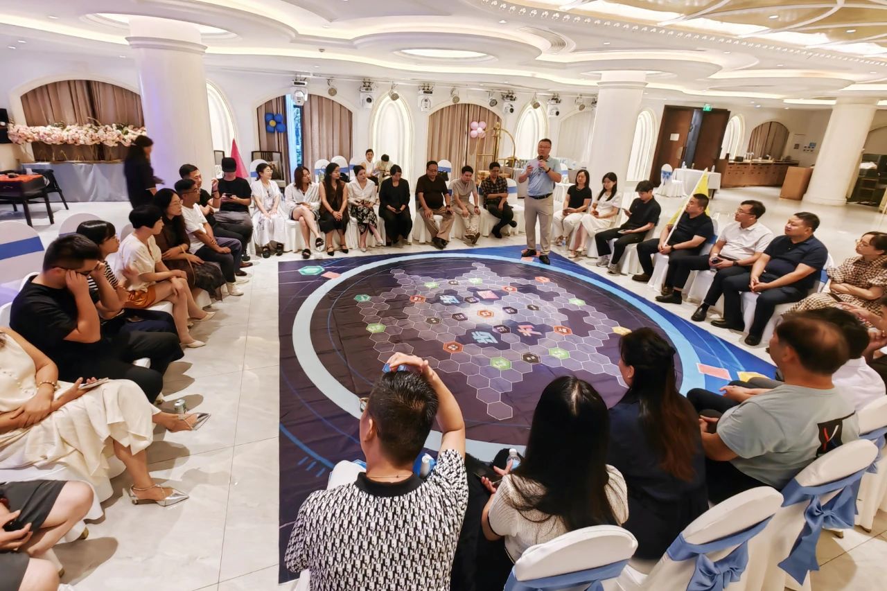 苏州市盐城商会参加第八期苏州商协会企业家跨界资源交流对接会